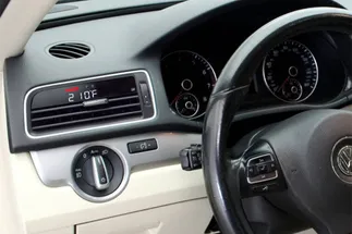 P3 Gauge For B7 VW Passat - Red / White (LHD)